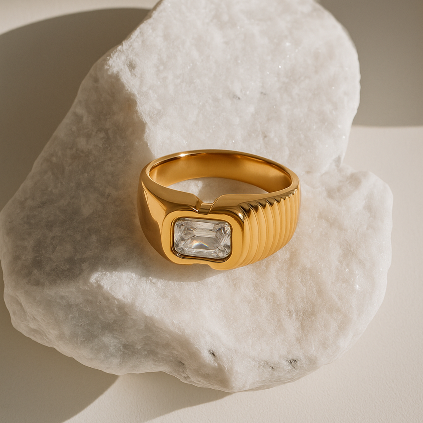 The Aurea Ring