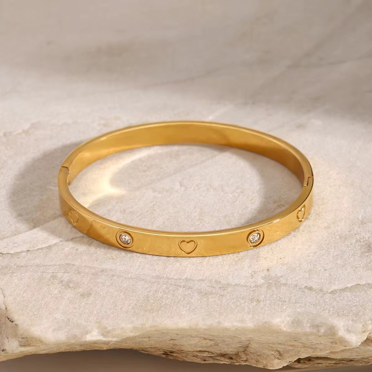 Capri Luxe Bangle