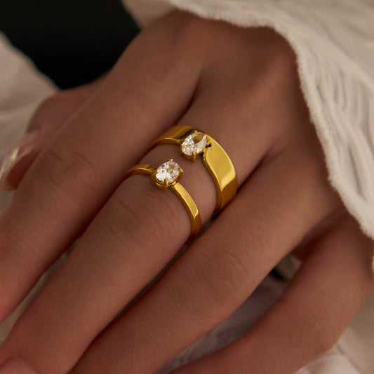 OVAL STONE RING