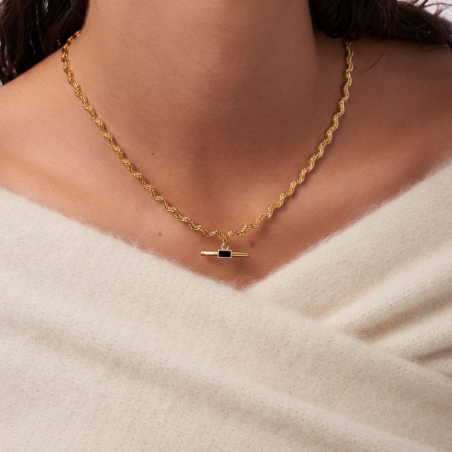MEROLLA NECKLACE