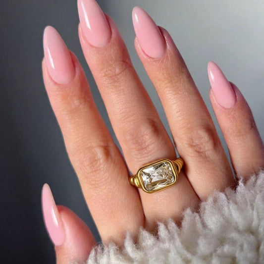 Lustra Ring